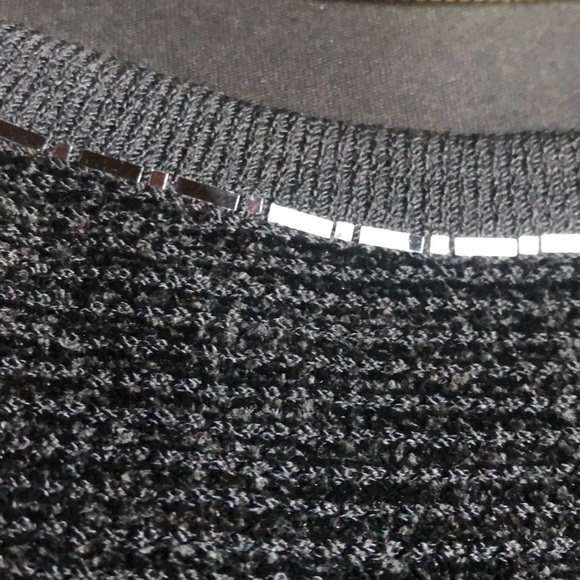 St John Sport Top - Picture 2 of 4